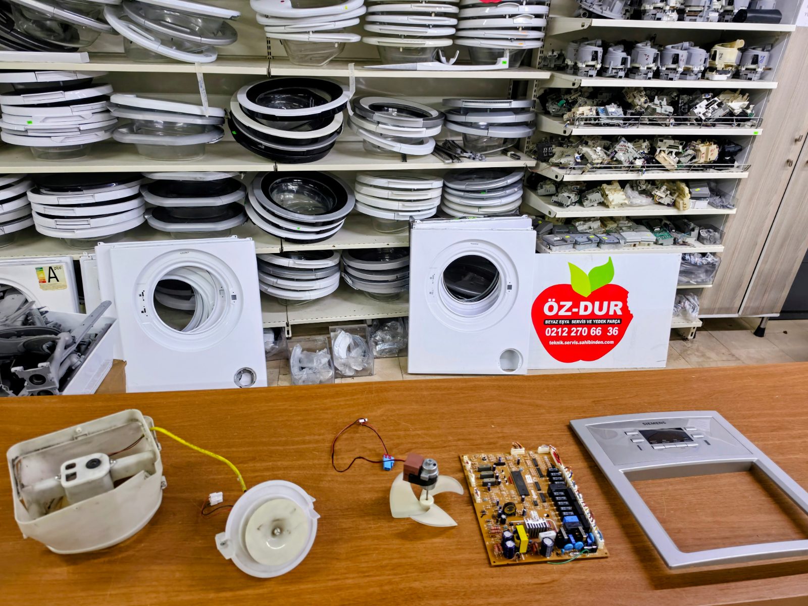 Siemens KA58NA70NE Gardırop Tipi Buzdolabı Çıkma Parça Seti (Anakart, Ekran, Fanlar) - Sadece Tamircilere — görsel 5