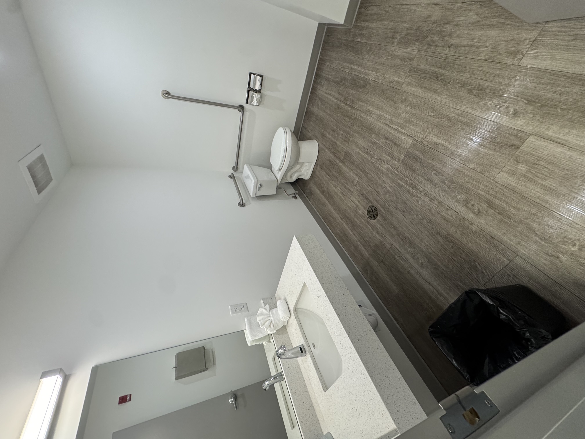 Laundry Loft + Cleaning Services — photo 4