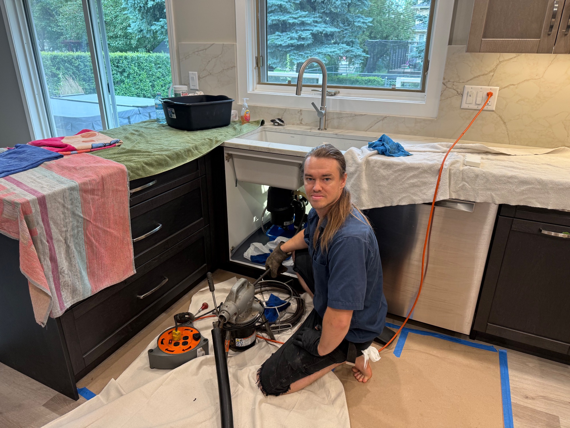 Kitchen sink unclogging - heavy duty equipment 