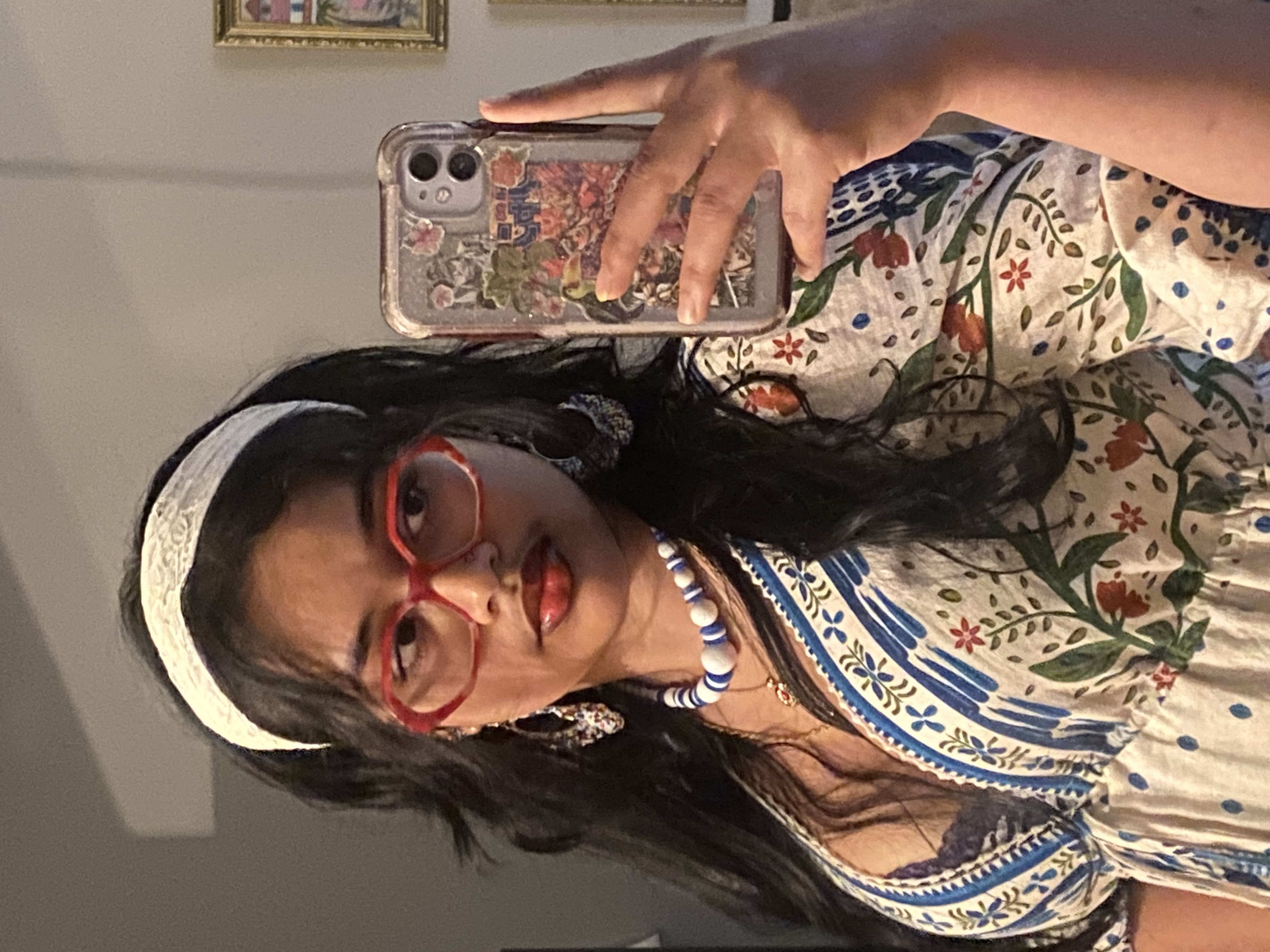 Devī