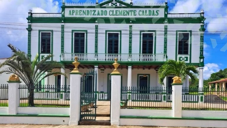 Nazaré avança para receber campus da UFRB em prédio histórico