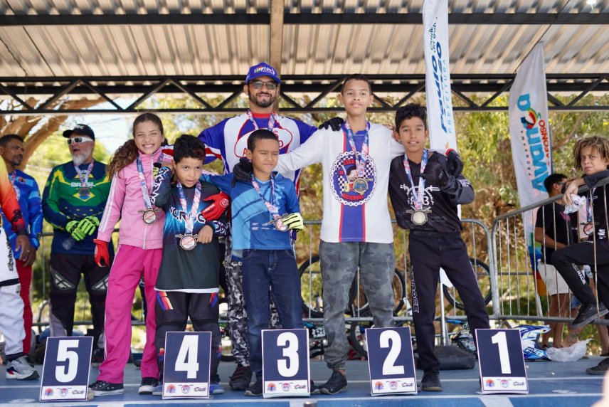 Paulo Afonso reúne atletas em etapa estadual de BMX Racing