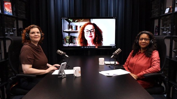 Podcast debate racismo e capacitismo na Educação de Jovens e Adultos