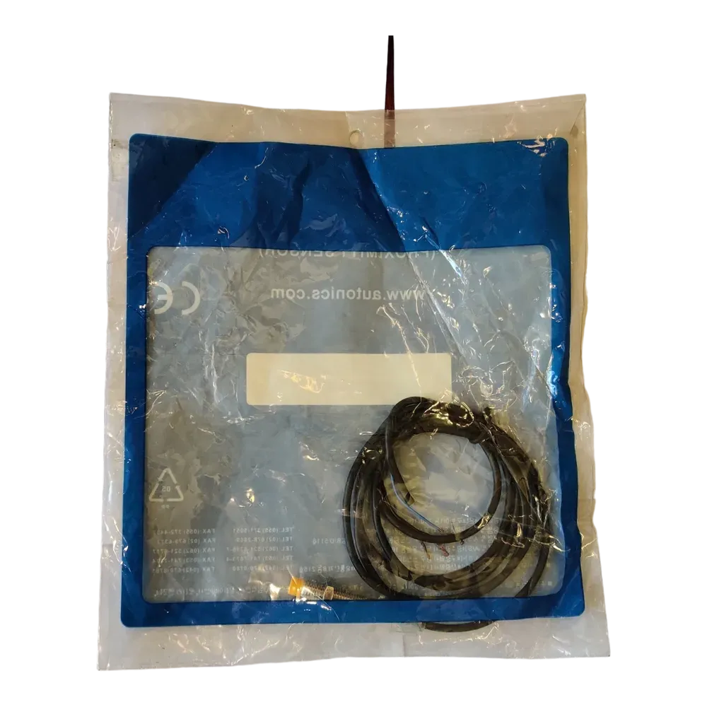 Image of product PROXIMITY SENSOR PR08 2DN 12 24VDC 3 WIRE AUTONICS