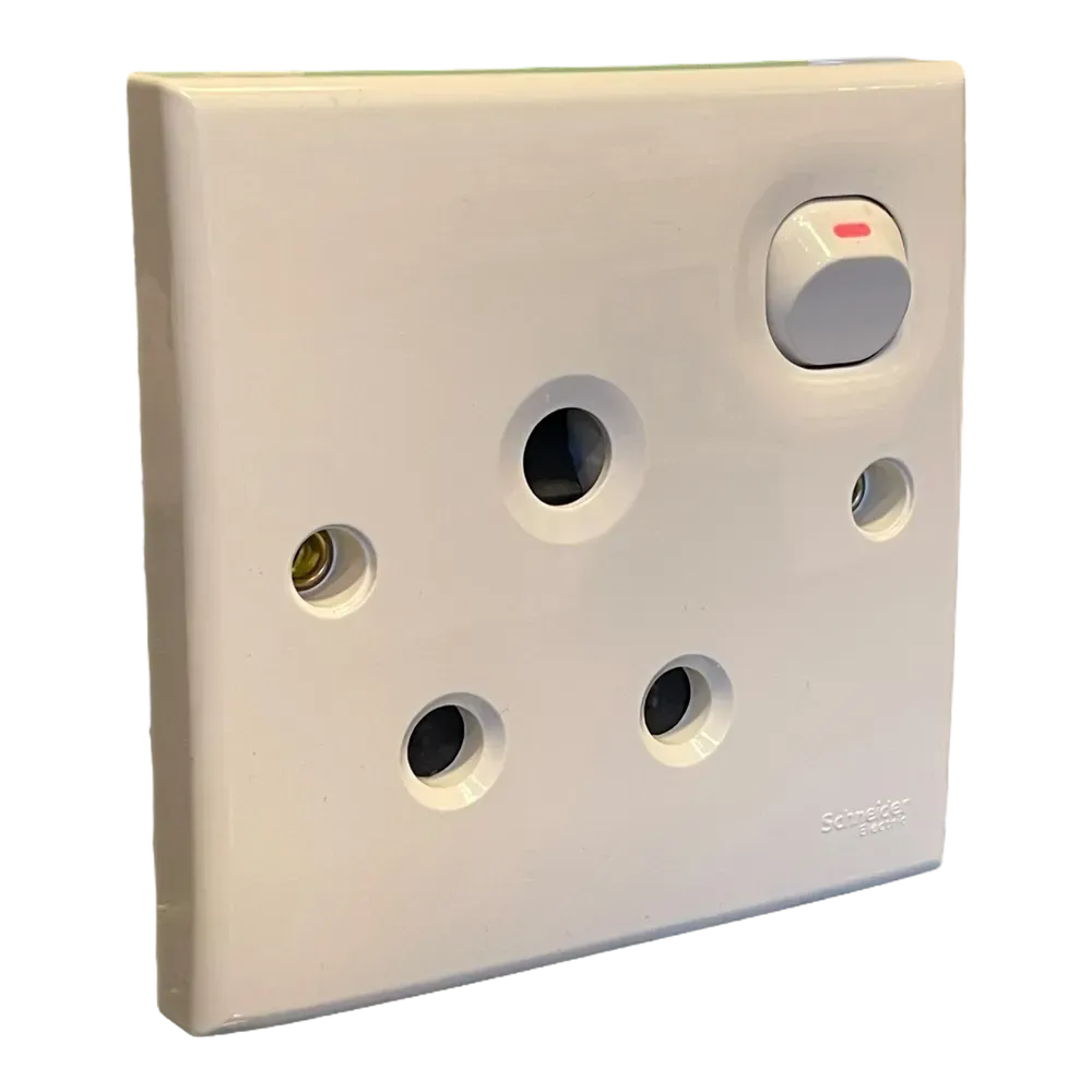 Image of product POWER SOCKET E SERIES 15A CLIPSAL