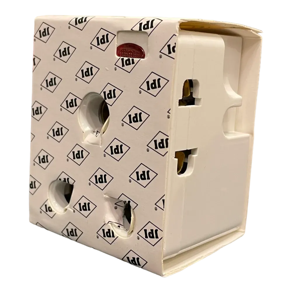 Image of product 3PIN MULTI PLUG ADAPTER 13 15AMP JPI