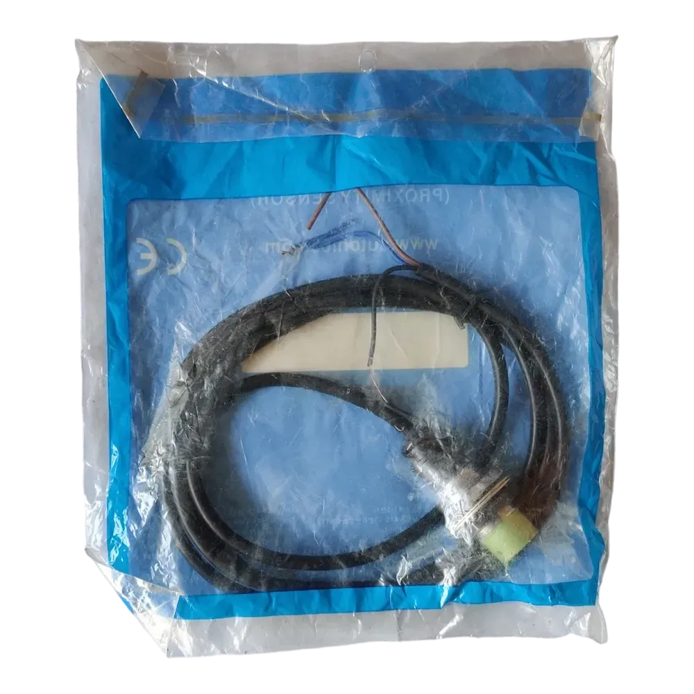 Image of product PROXIMITY SENSOR PR18 8AO 3 WIRE 220VAC 400MA AUTONICS