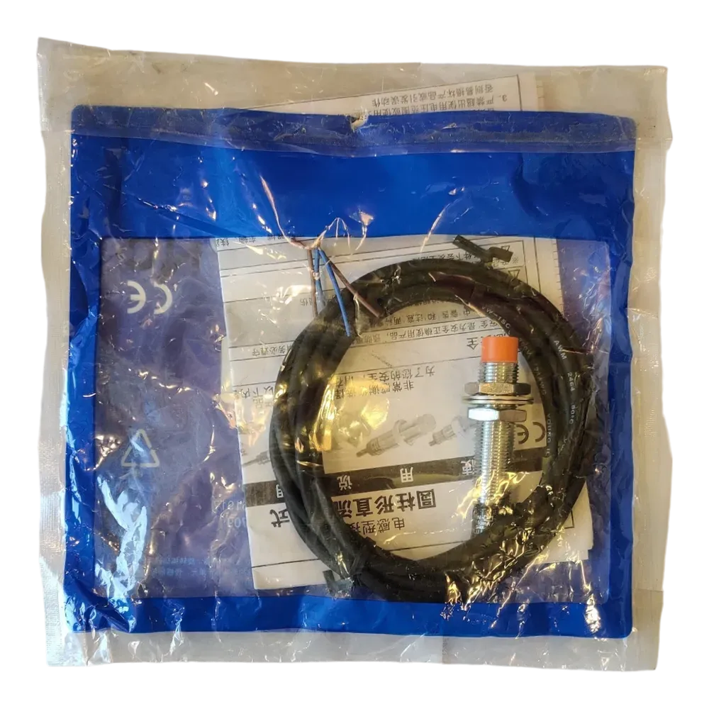 Image of product PROXIMITY SENSOR PR12 4AC 2 WIRE 220VAC AUTONICS