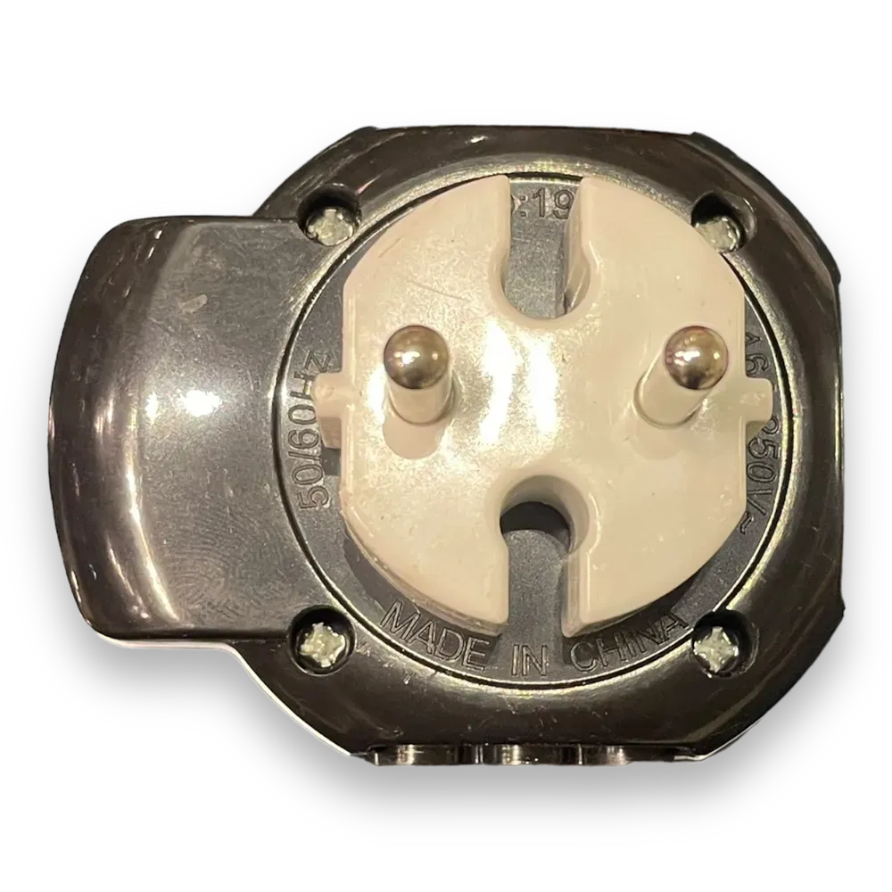 Image of product MULTI PLUG ADAPTER WITH 2 USB