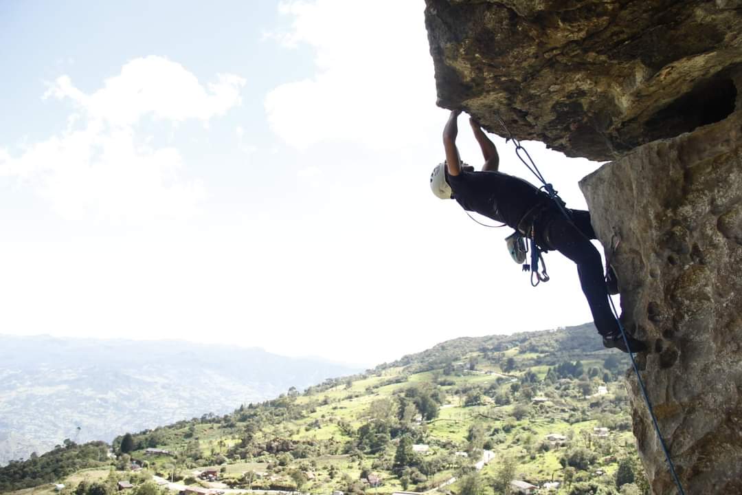 ESCALADA EN ROCA