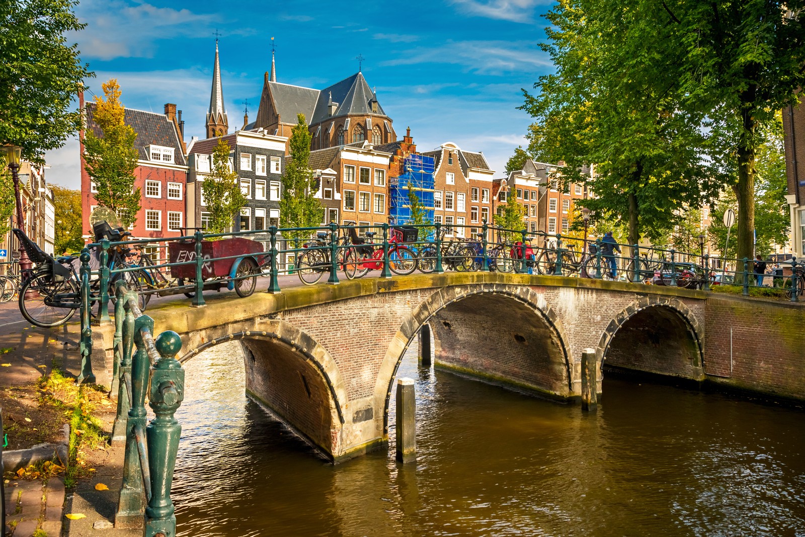 Amsterdam (196 hotels)