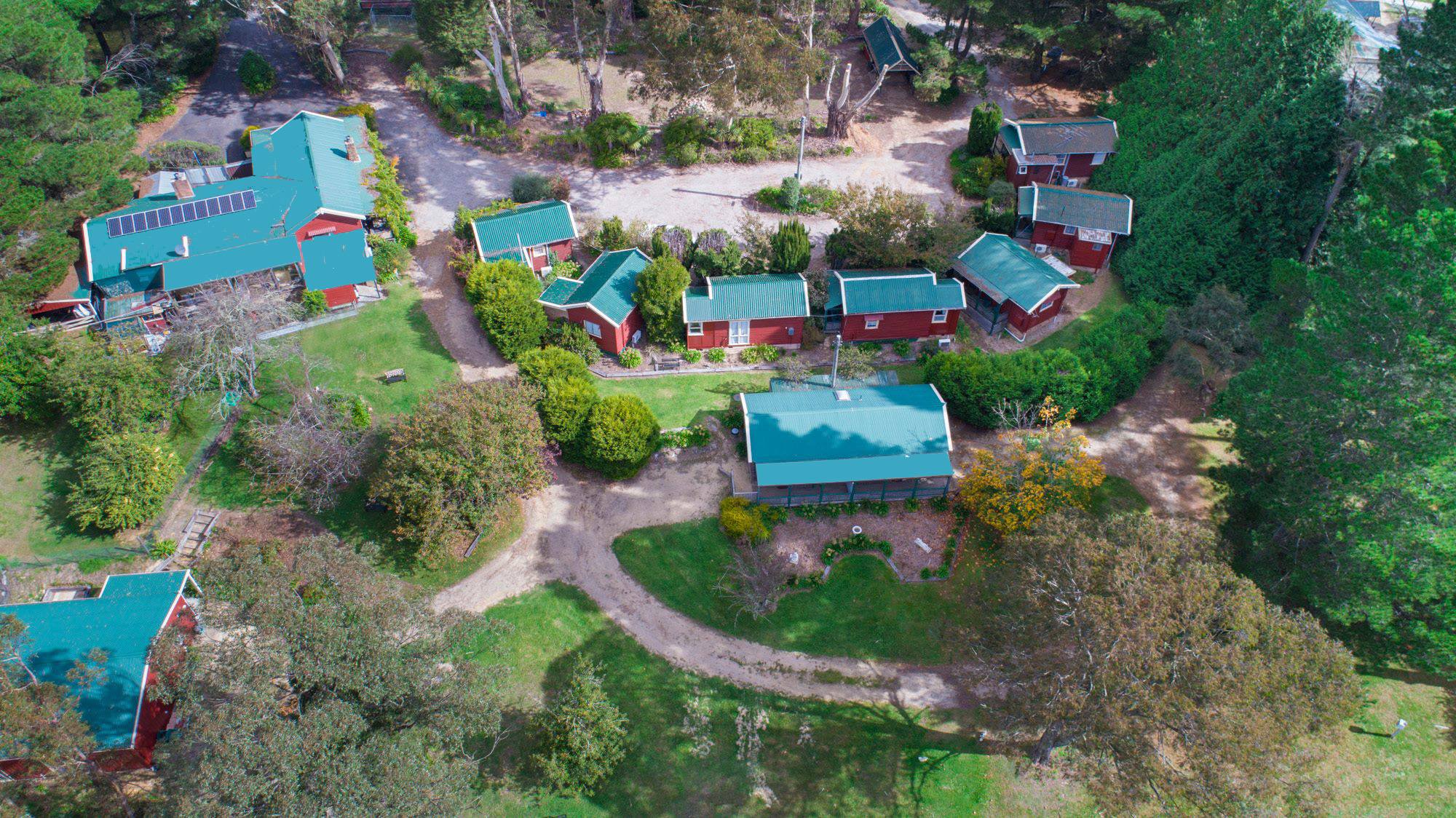✅ Cedar Lodge Cabins