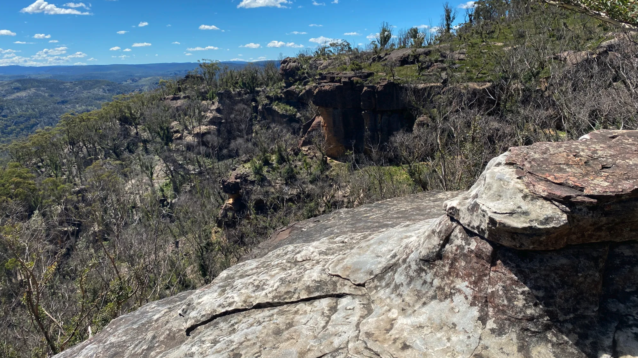 Du Faurs Rocks Lookout