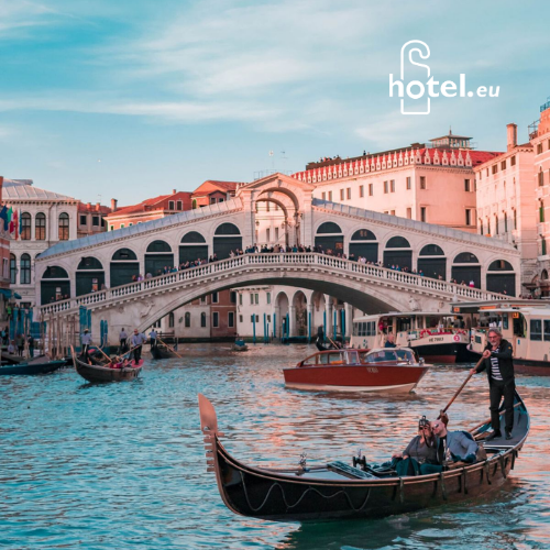 VENICE 375+ Stays and Things to visit