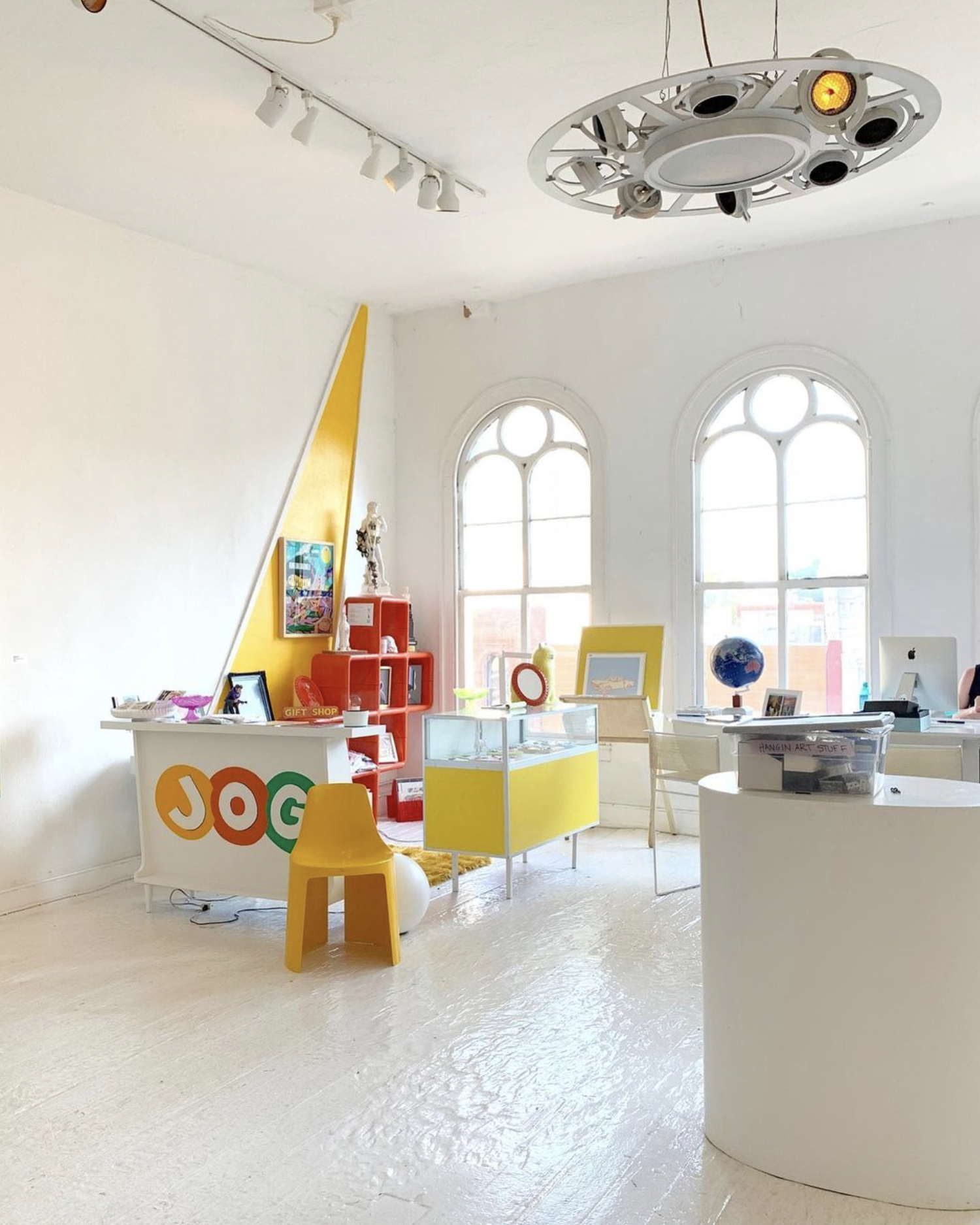 James Oliver Gallery