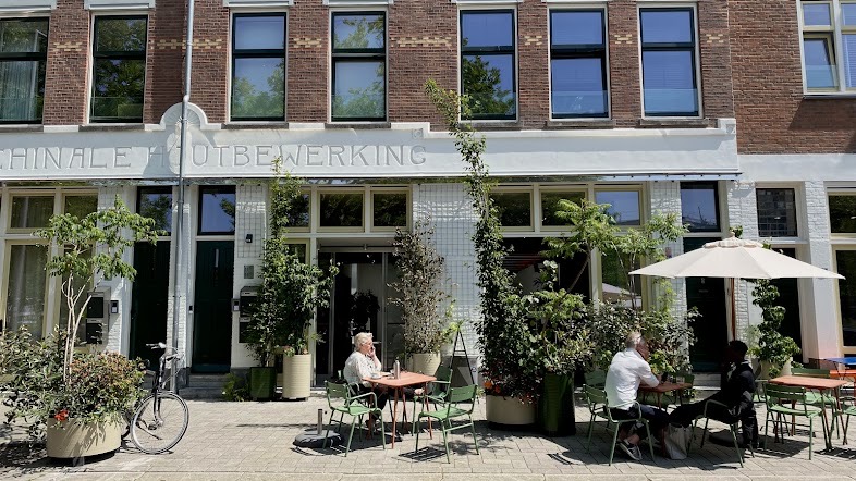 Man Met Bril Koffie Hotel