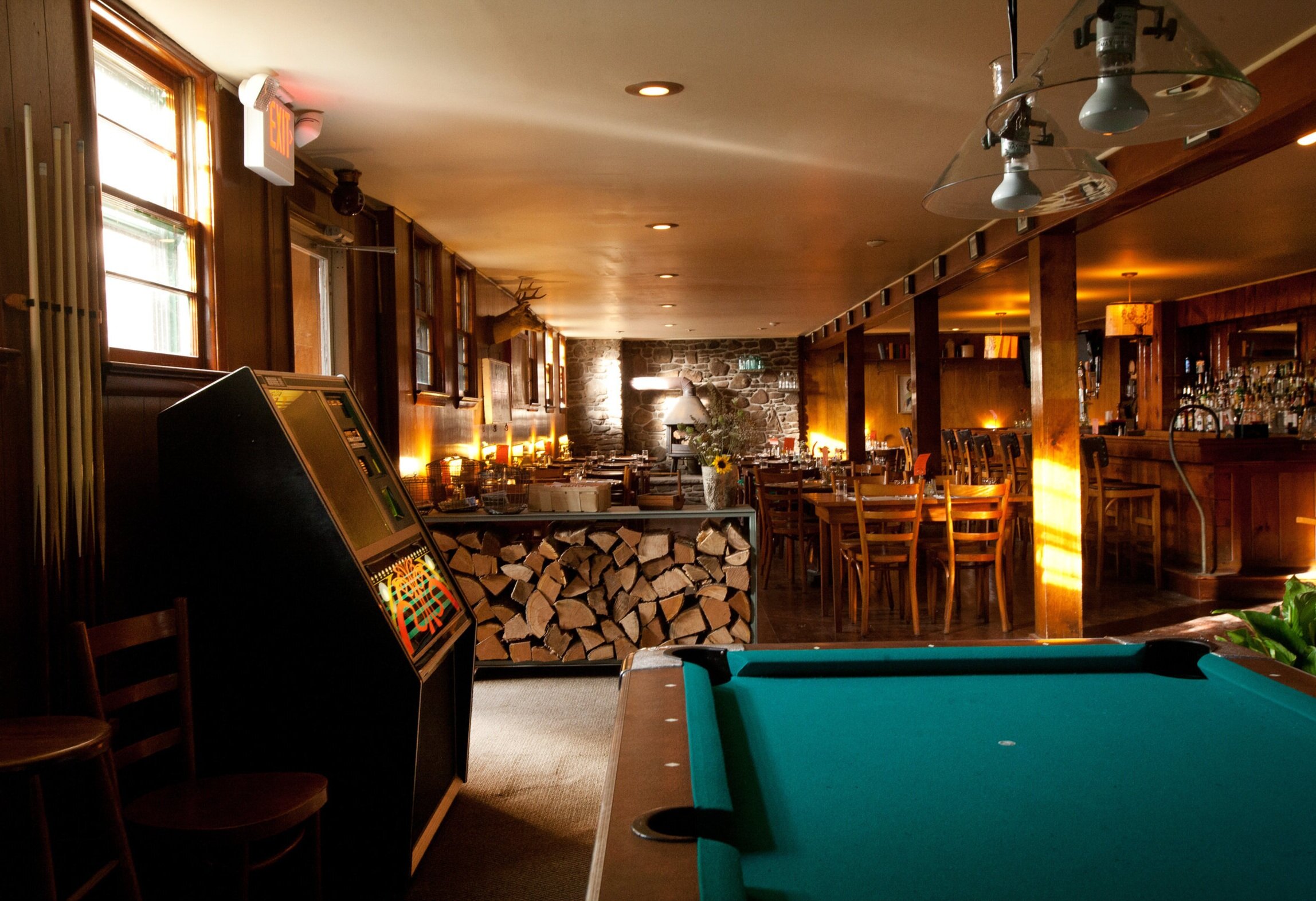 The Arnold House Tavern