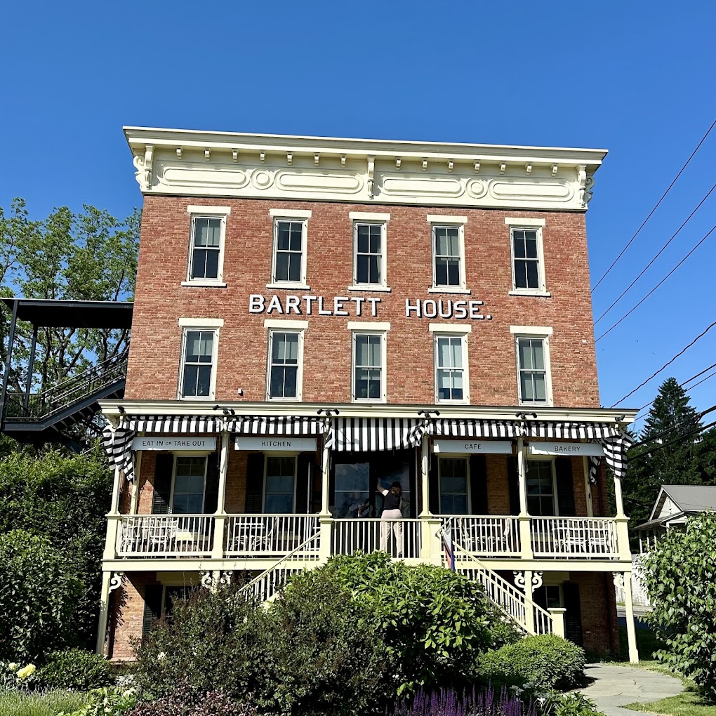 Bartlett House