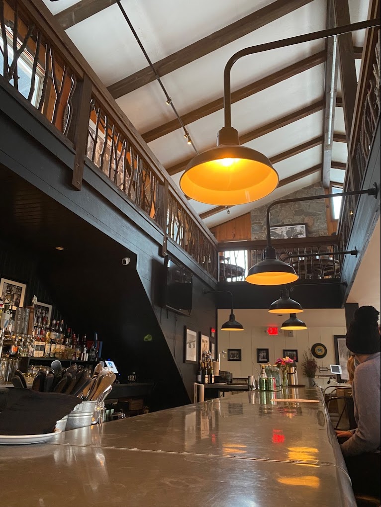 Jägerberg Beer Hall And Alpine Tavern