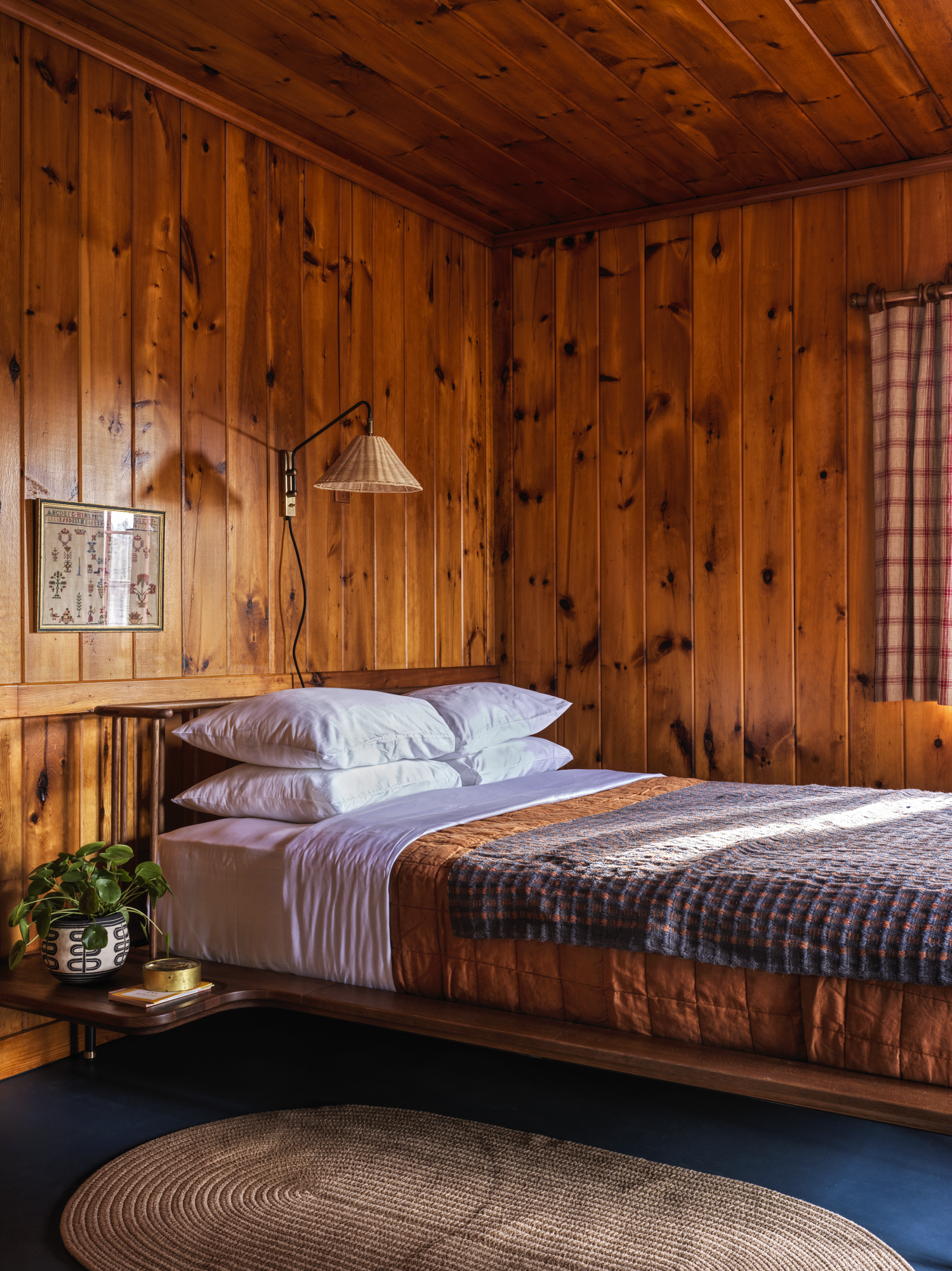 Camptown Hotel
