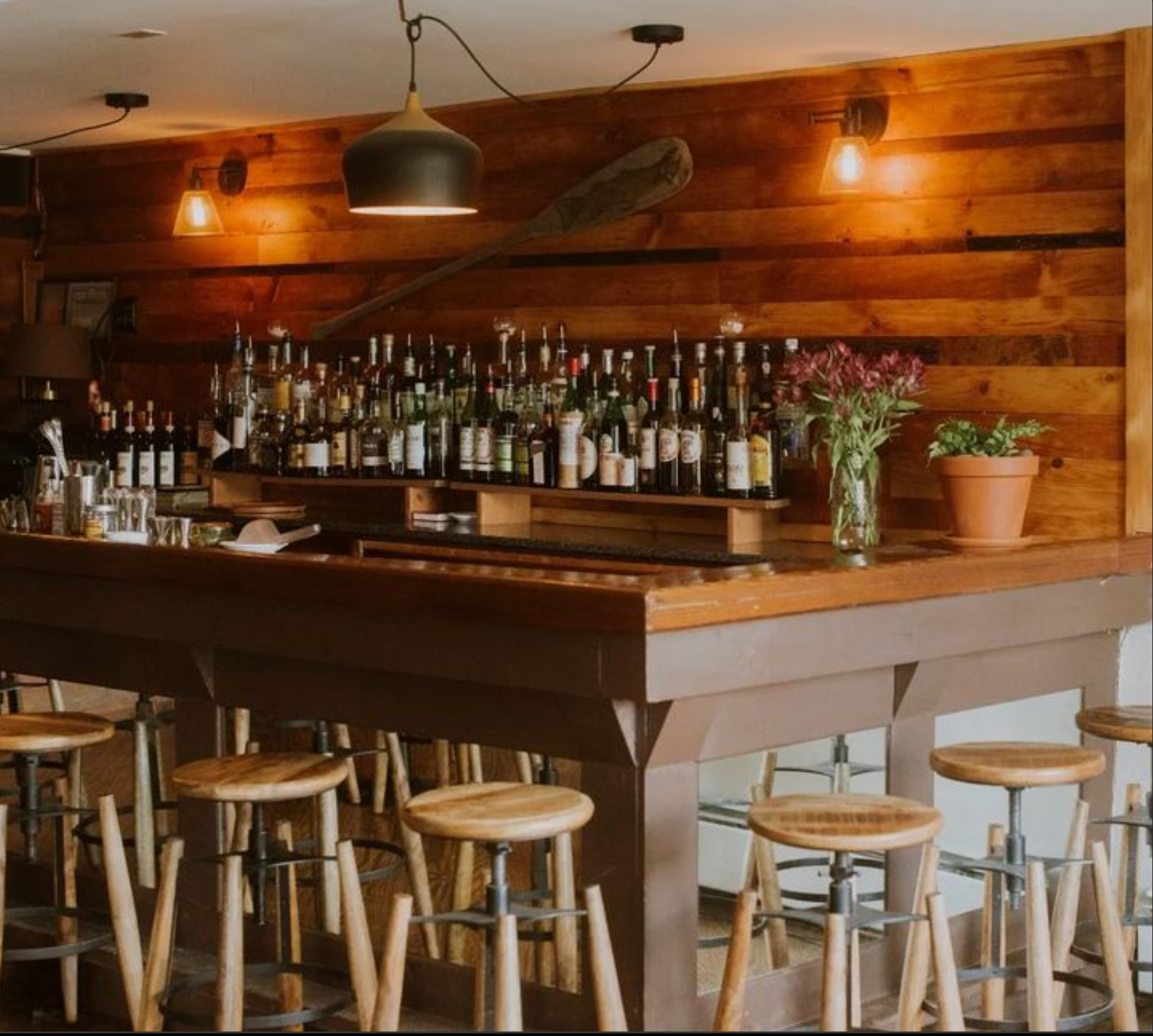 The DeBruce Club Room
