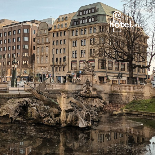 DÜSSELDORF 225+ Stays and Discover