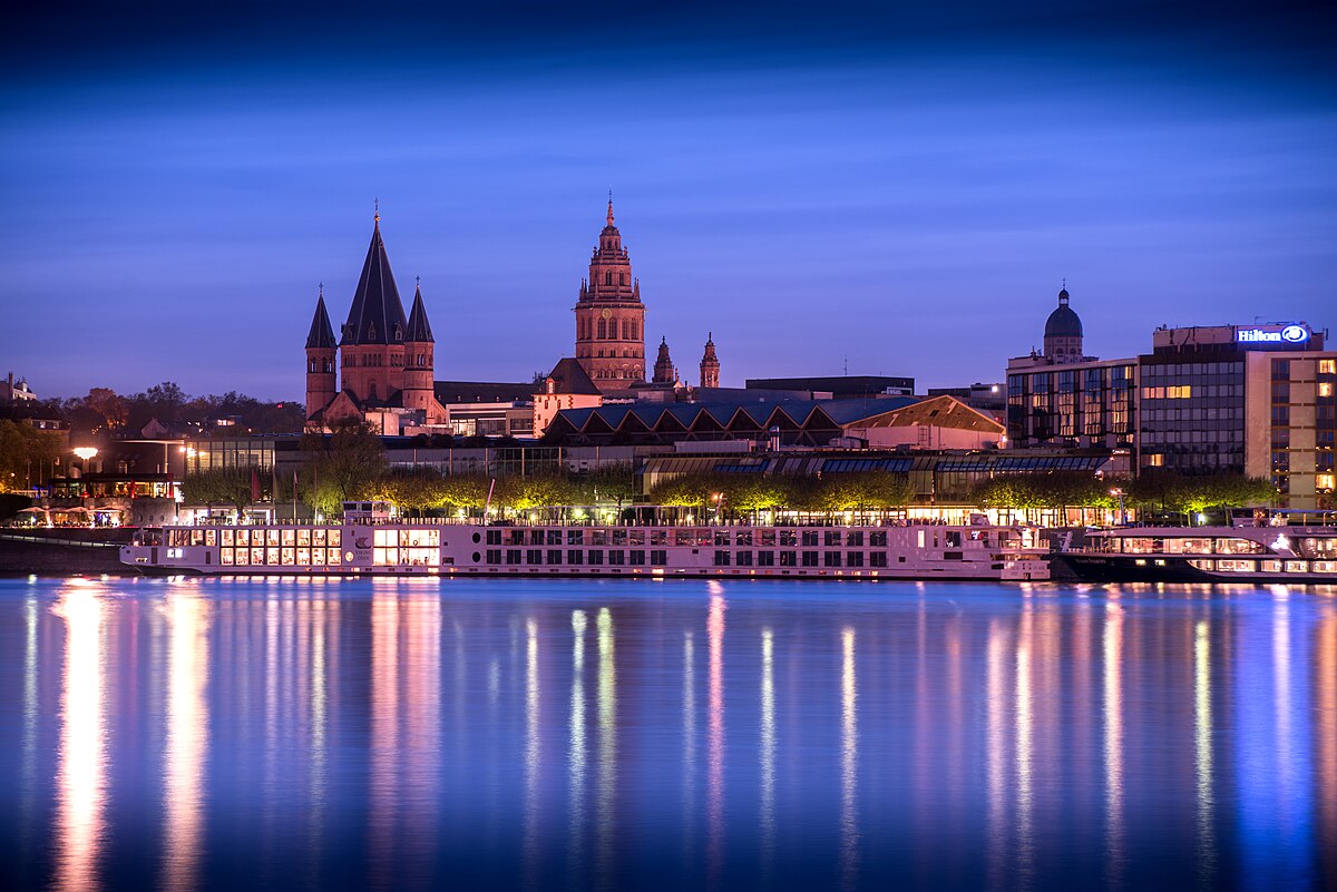 Mainz (99 hotels)