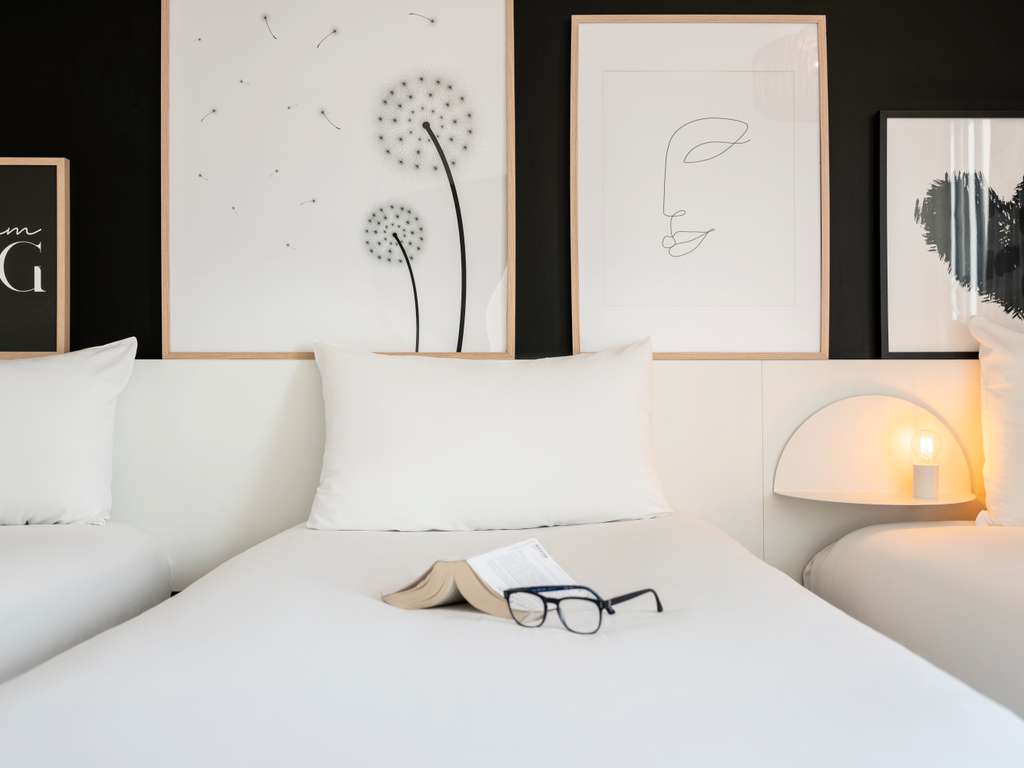 IBIS STYLES PARIS GARE DE L'EST CHATEAU LANDON