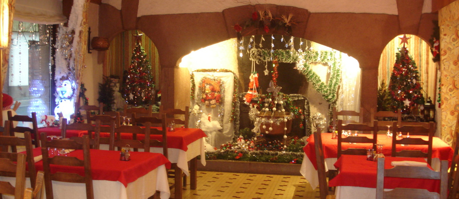 AUBERGE ""AUX PORTES DE CONQUES""