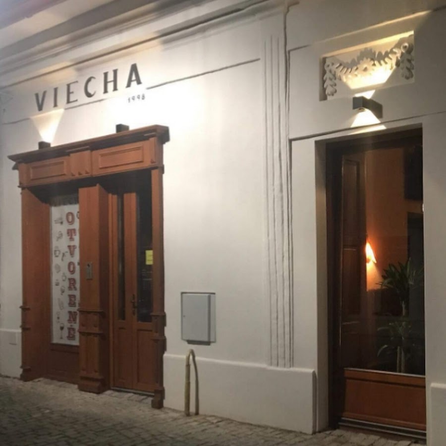 Viecha - caffe and wine bar