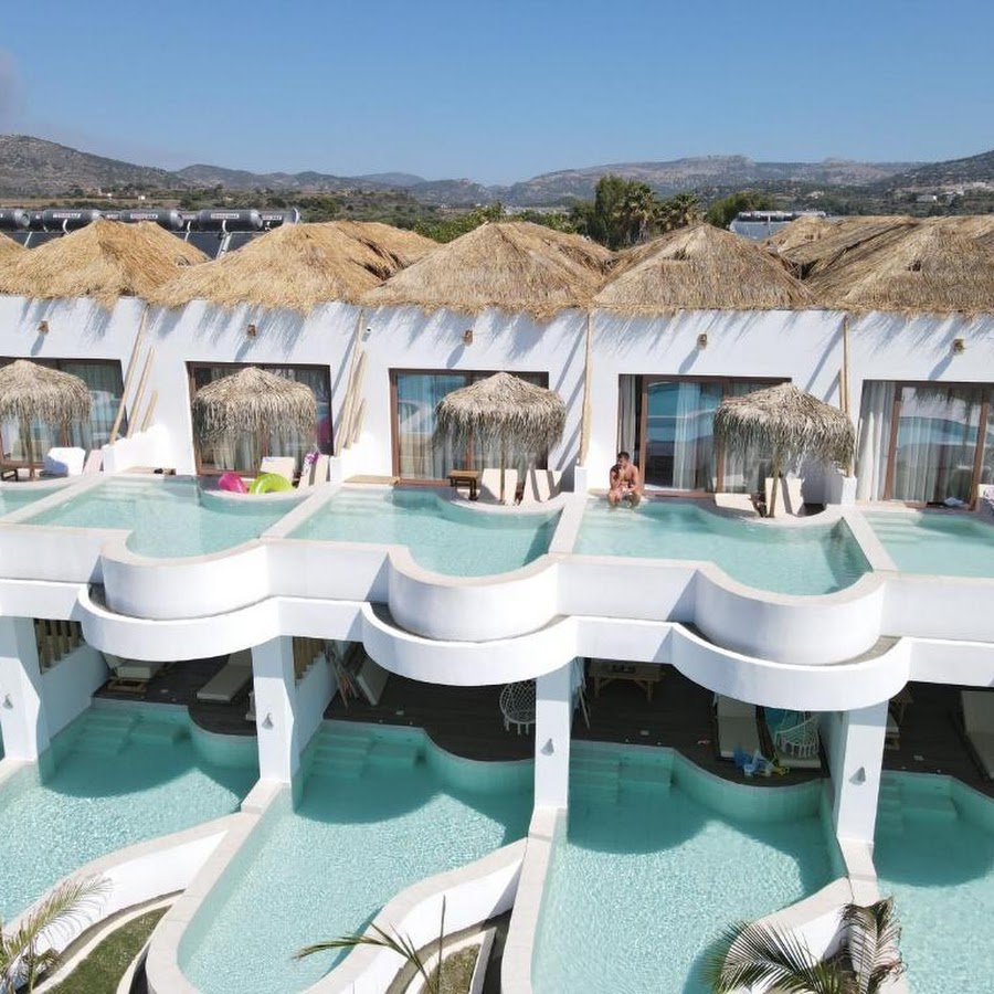 Alia beachfront suites and Spa