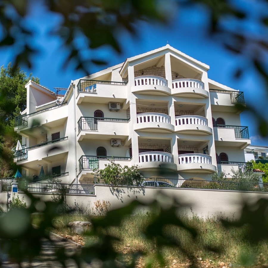 Villa Fani - Apartments in Trogir. Accommodation and rooms for a perfect holiday.