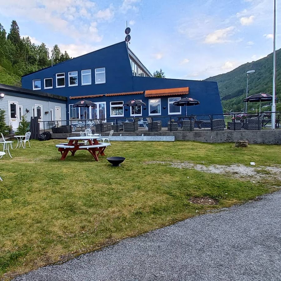 Eidsdal Motel & Food