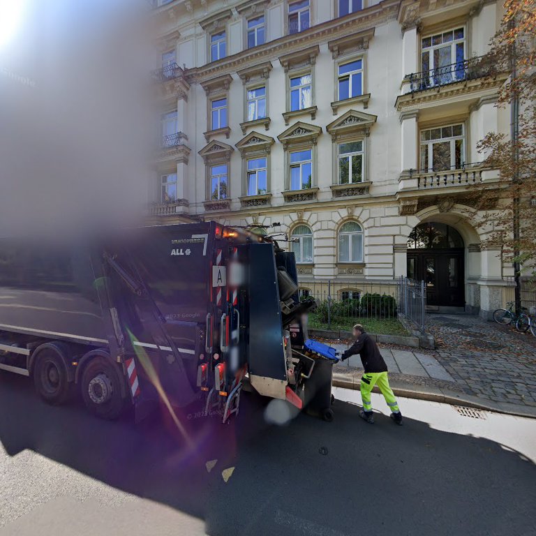 Studio 44 Apartments