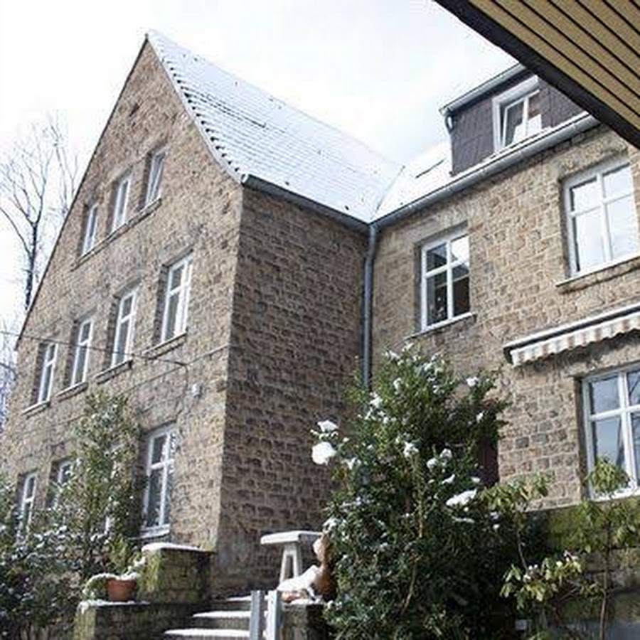 Bola Hostel Ruhr. Haus Der Kulturen