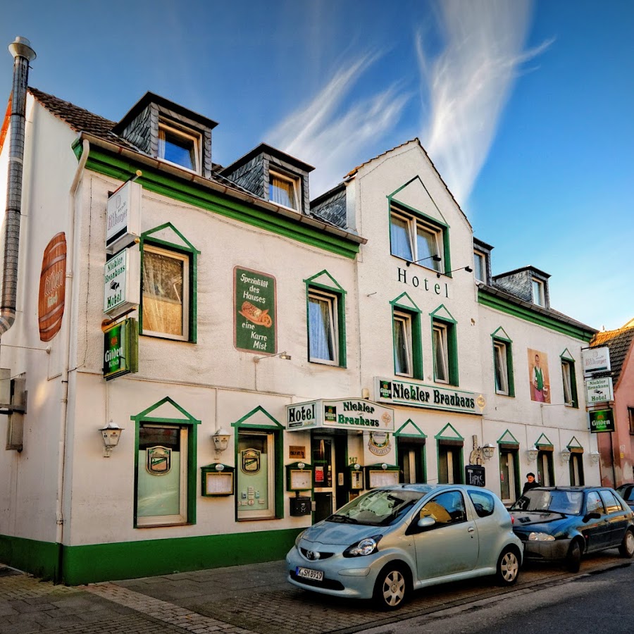 Niehler Hotel
