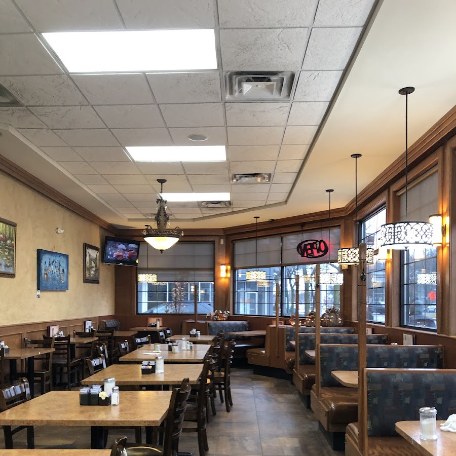 Noni’s Sherwood Grill 