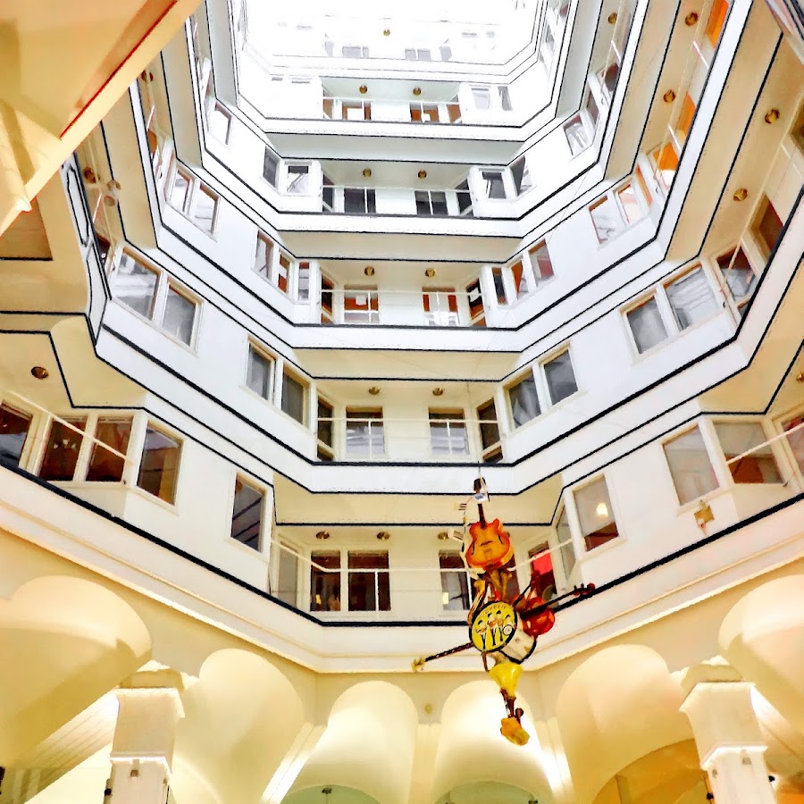 Signature Living Hotel