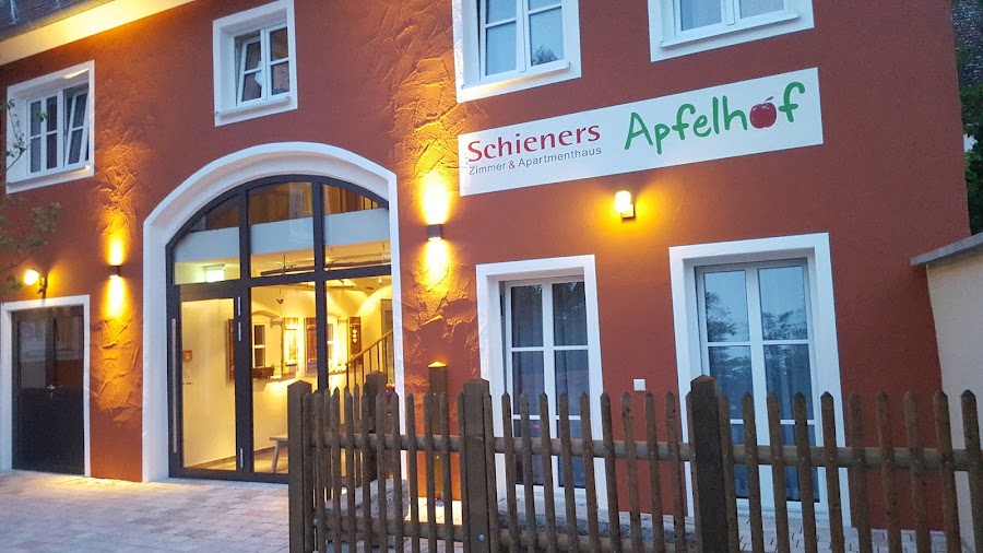 Schieners Hotel & Apfelhof - Zimmer & Apartments in Wemding