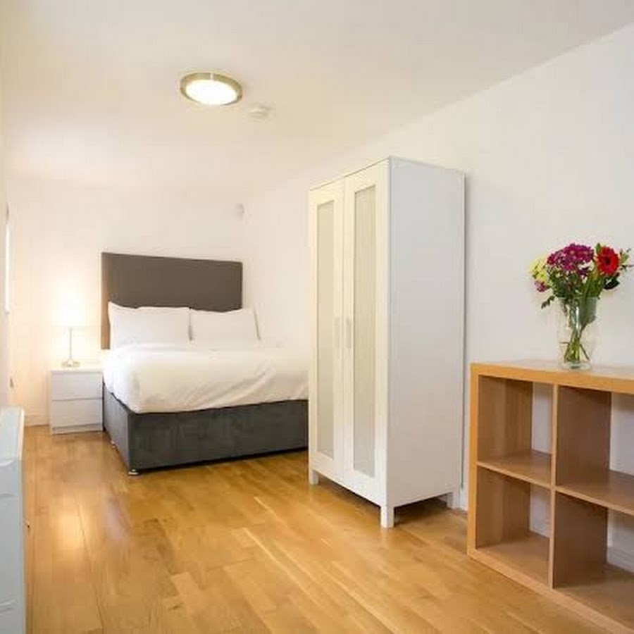 Georgian Square Apartments