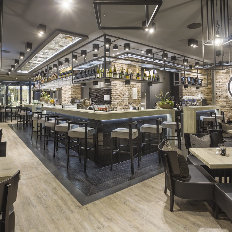 dasPaul Restaurant & Hotel