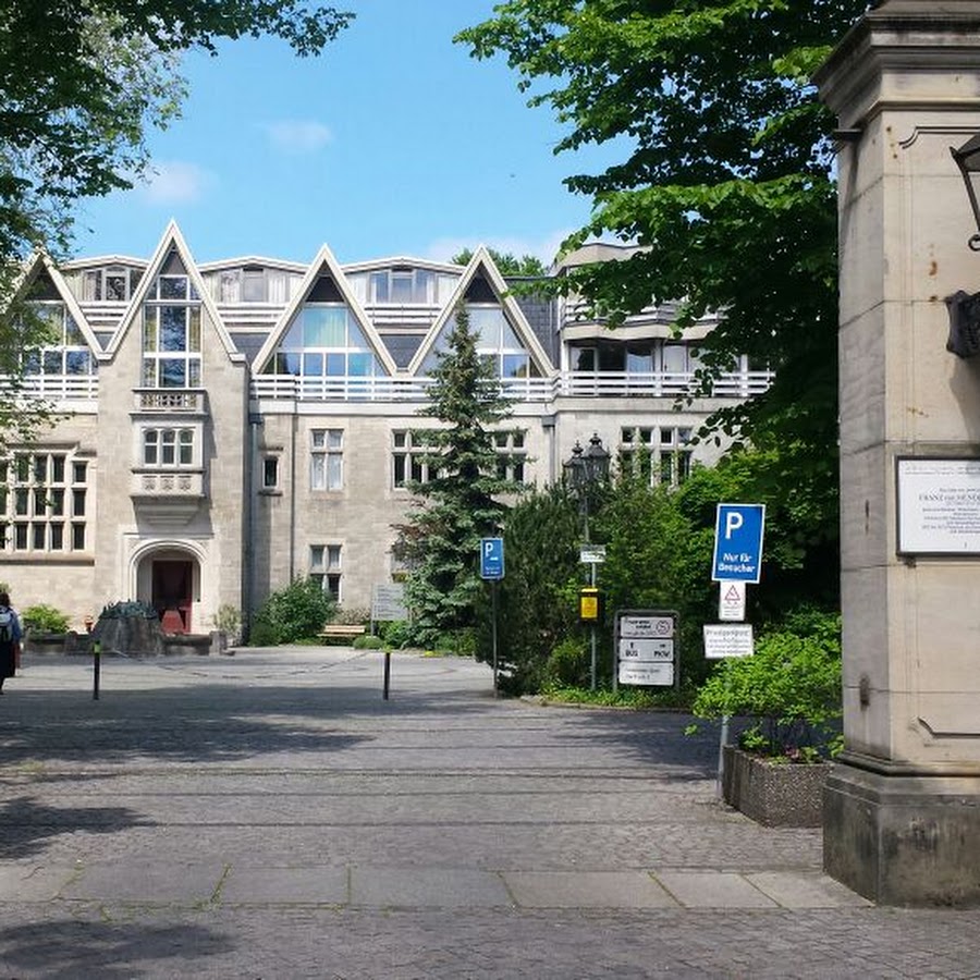 St.-Michaels-Heim Jugendgästehaus & Hotel