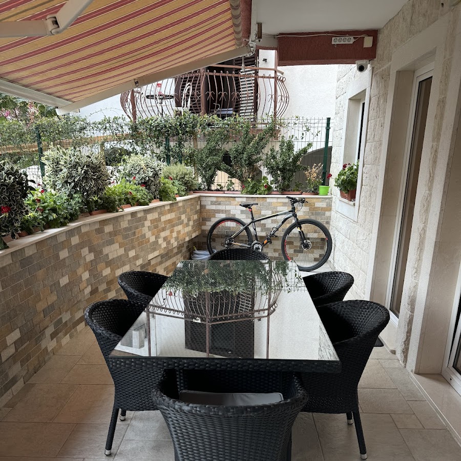 Apartments Radjenovic