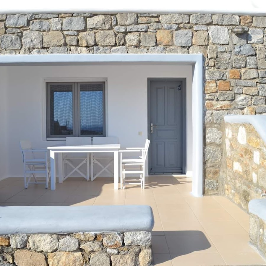Oniropetra Apartments mykonos