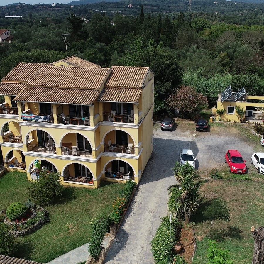 Spiti Nikos Apartments