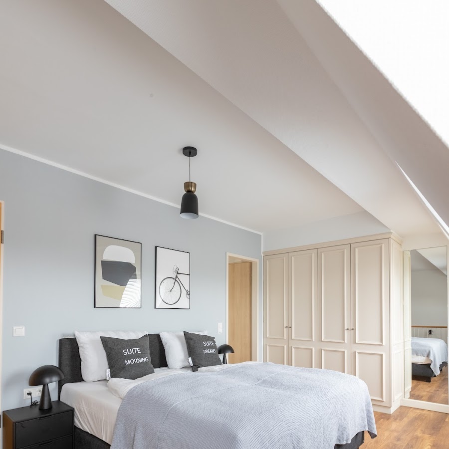 FLOWER’S by limehome