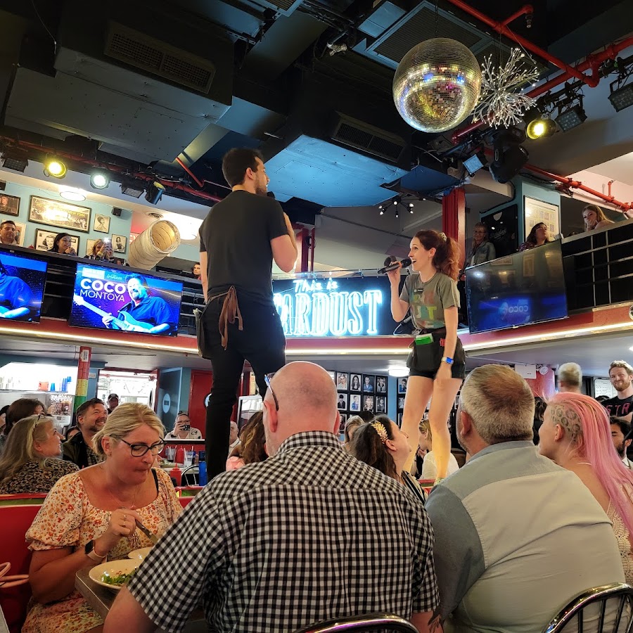 Ellen’s Stardust Diner