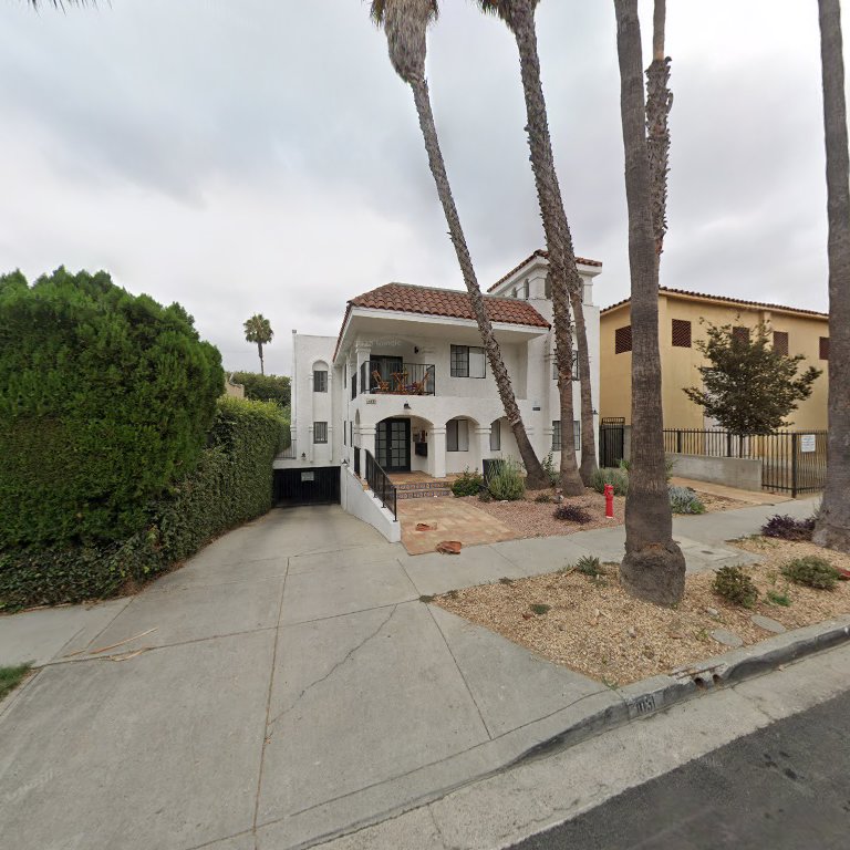 1031 N Orange Grove Ave