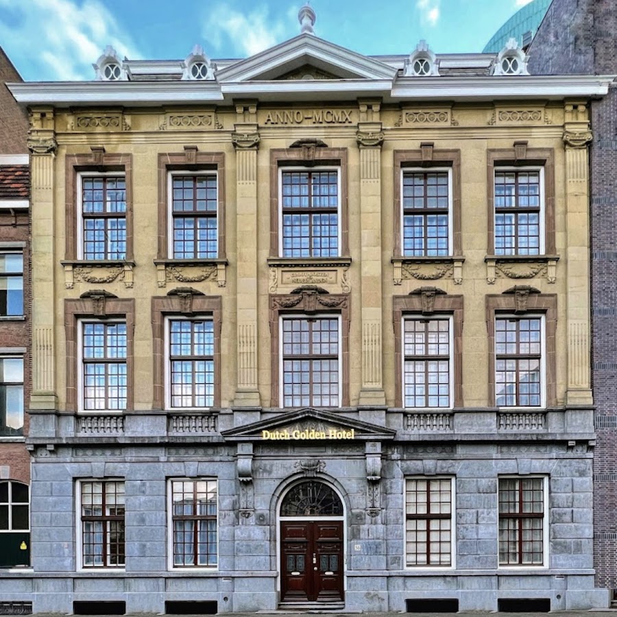 Dutch Golden Hotel