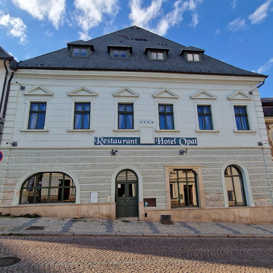 Hotel Opat